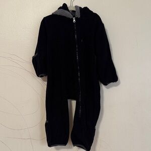 Cozy Warm Black Baby Onsie (12-18m)